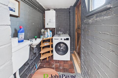 102 Beanfield Avenue, Coventry, CV3 6NX