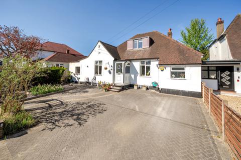 5 bedroom detached house for sale, Hillside Road, Northwood, Middlesex
