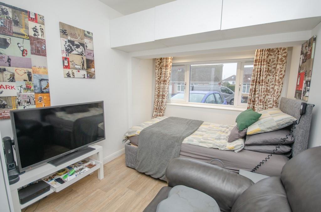 Bedroom 3.jpg