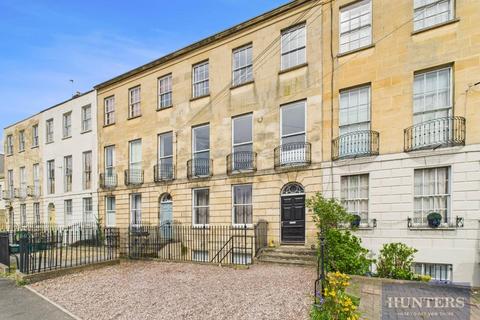 Albion Street, Cheltenham, GL52 2RW