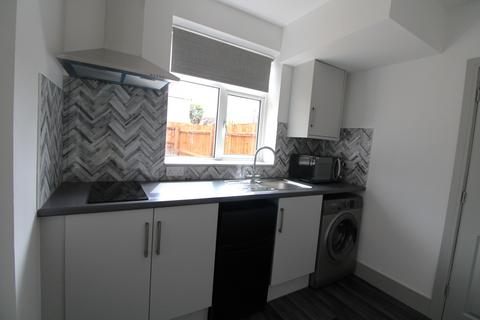 Studio to rent, Southfields Drive, PETERBOROUGH PE2
