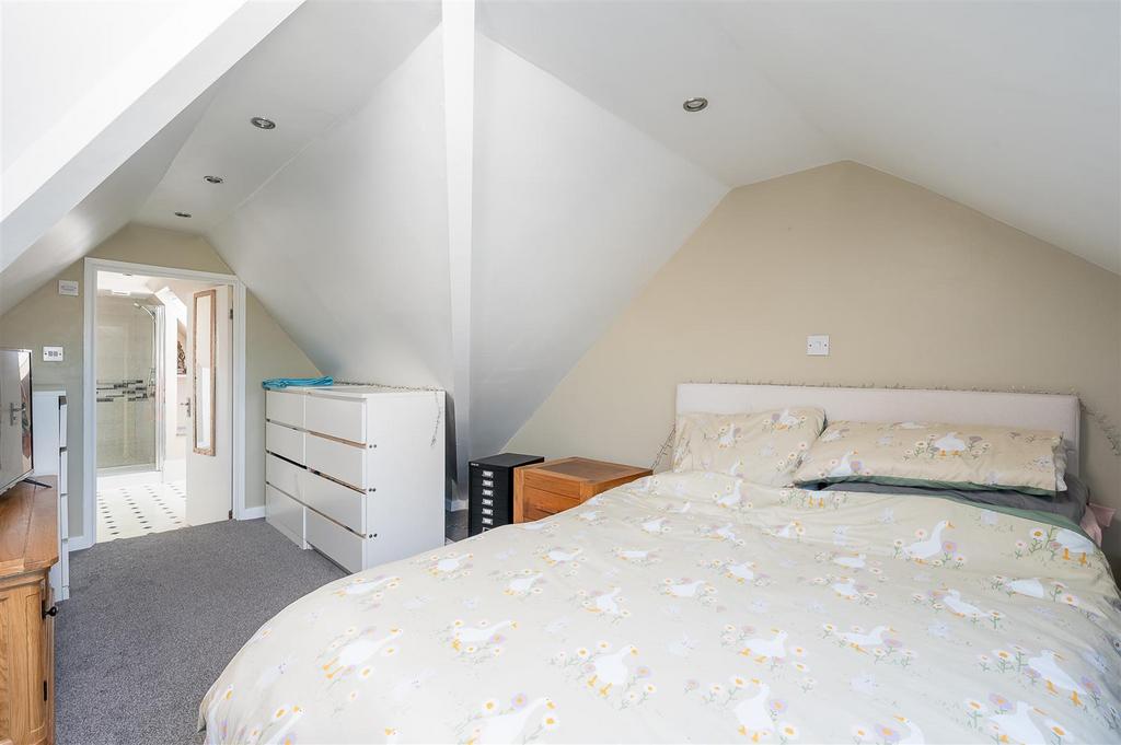 Main bedroom