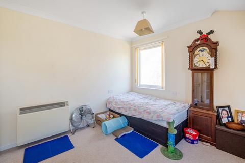 undefined, London Road, Gloucestershire GL1