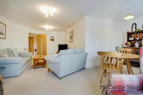1 bedroom apartment for sale, Farnham House, Loughborough Road, Quorn