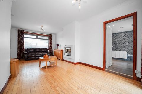 30 St. Georges, Castle Douglas, DG7 1LN