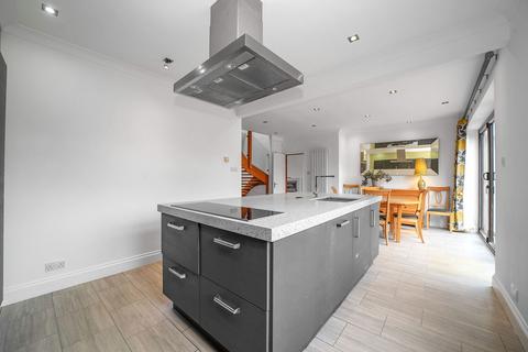 30 St. Georges, Castle Douglas, DG7 1LN