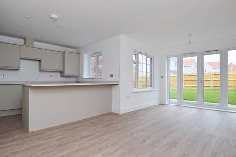 3 bedroom semi-detached house for sale, Little Orchard Close, St. Nicholas At Wade, Birchington