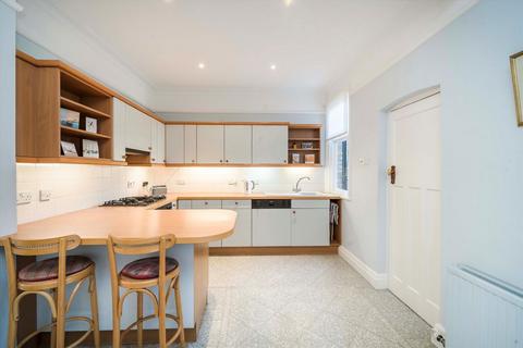 3 bedroom house for sale, Chepstow Road, London W7