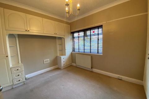 2 bedroom terraced house for sale, Westbourne Avenue, Westbourne Grove, Hessle, Hull, HU13 0QH