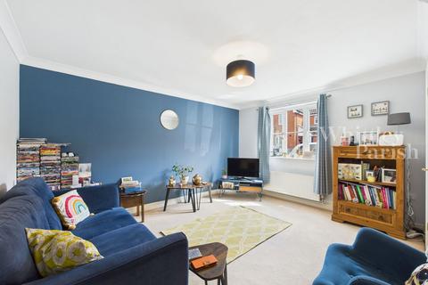 16 Morar Drive, Attleborough, NR17 2SH