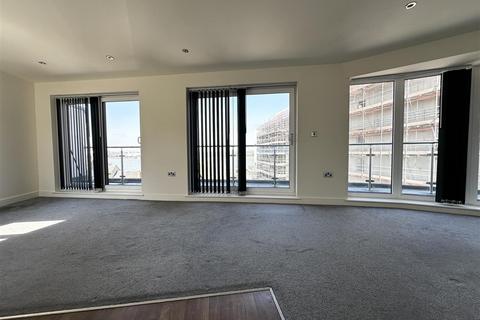 1 bedroom apartment to rent, Horns Yard, Gravesend