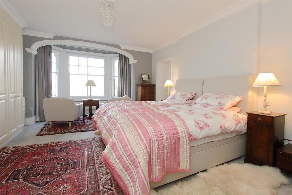 Flat 4 Hazelmere House (8).JPG