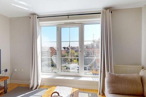 3 bedroom apartment for sale, Carisbrooke Road, Queens House, Time Square, West Park, Leeds, West Yorkshire