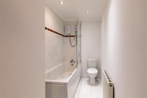 10 Cross Street, Scone, Perth, PH2 6LR
