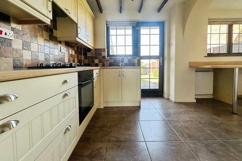 4 bedroom detached house for sale, Warren Close, Markfield, LE67