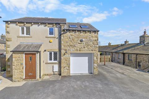 3 bedroom detached house for sale, High Bank Close, Ilkley LS29