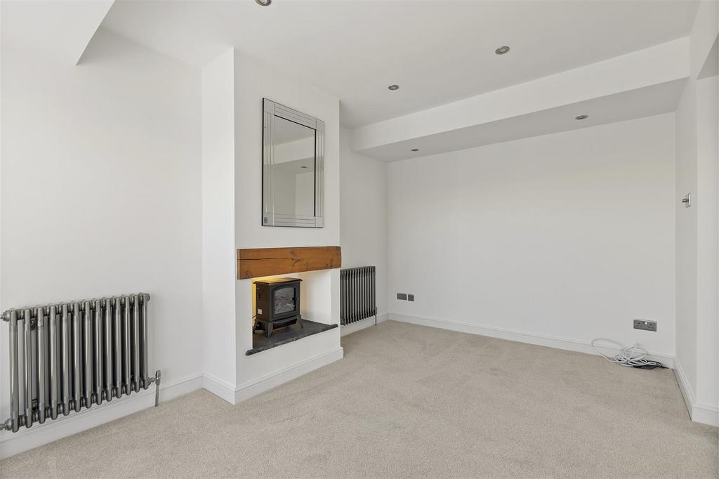 Sitting Room 2.jpg