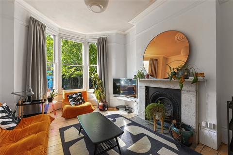4 bedroom terraced house to rent, Sigdon Road, London, E8