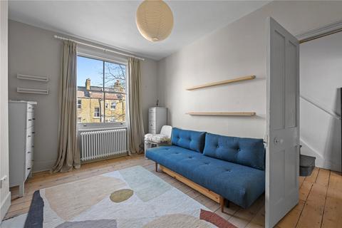 4 bedroom terraced house to rent, Sigdon Road, London, E8