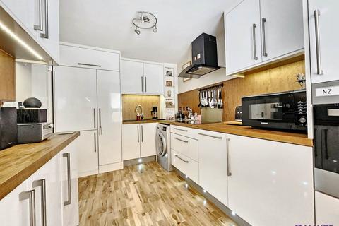 140 Unity Park, Plymouth, PL3 6PN