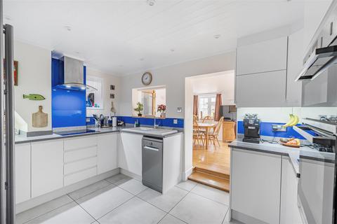 3 bedroom cottage for sale, Lower Woodford, Salisbury SP4