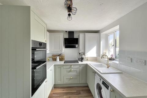 3 bedroom semi-detached house for sale, Memorial Road, Hanham, Bristol