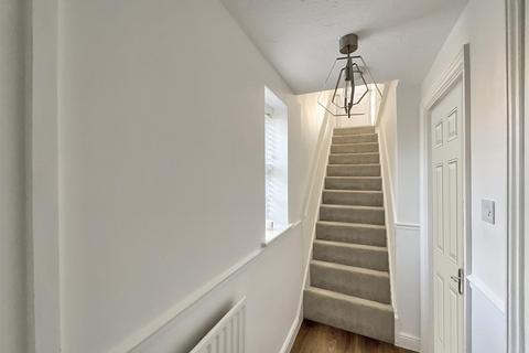 3 bedroom semi-detached house for sale, Memorial Road, Hanham, Bristol