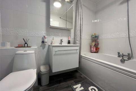 43 Abinger Drive, Chatham, ME5 8UL
