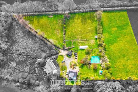 4 bedroom property with land for sale, Rhydlewis