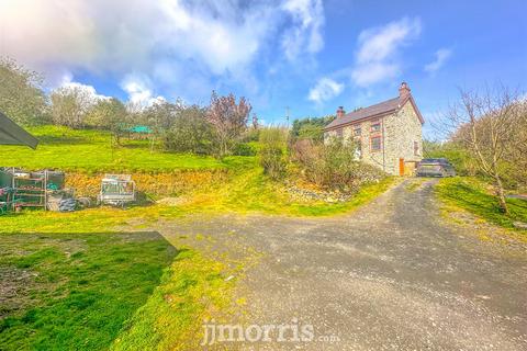 4 bedroom property with land for sale, Rhydlewis