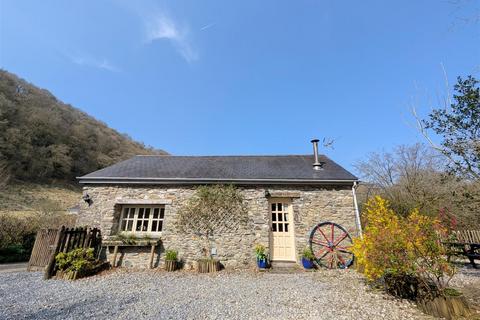 6 bedroom country house for sale, Brechfa