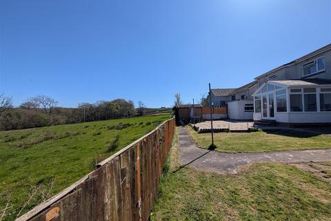 4 bedroom detached house for sale, Cwmffrwd, Carmarthen