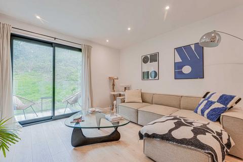 1 bedroom flat for sale, Western Esplanade, Southend-on-sea, SS1