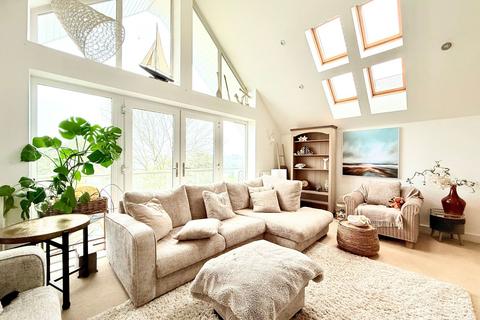 4 bedroom link detached house for sale, St. Nazaire Close, Falmouth TR11