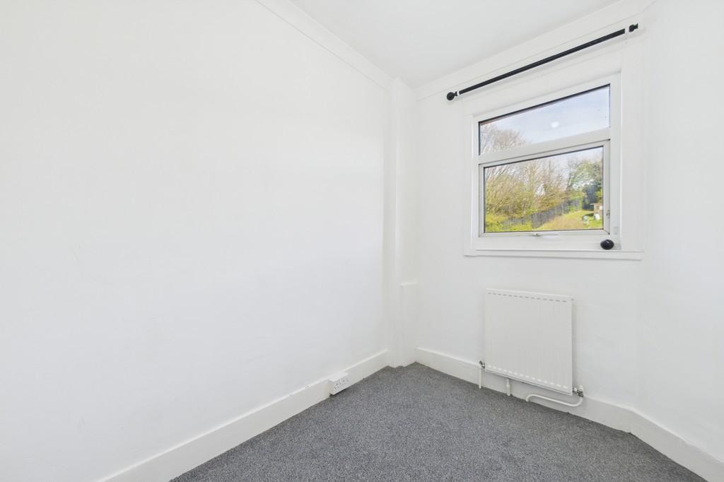 Cam01085 g0 pr0546 still012