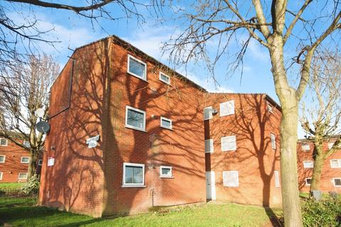 1 bedroom ground floor flat for sale, Andrewes Street, Leicester