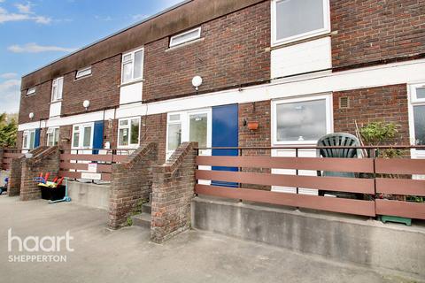 undefined, Annett Close, Shepperton