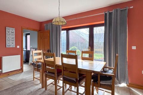 4 Tai Cae Mawr, Llanwrtyd Wells, LD5 4RJ