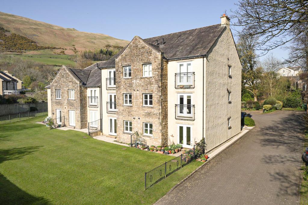 Maple Close
