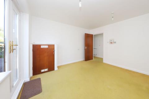 1 bedroom flat for sale, Dingles Court, Pinner HA5