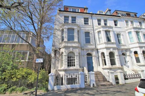 2 bedroom apartment for sale, Tisbury Road, Hove