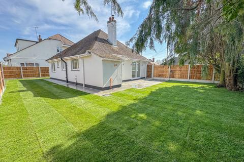 9 Highams Road, Hockley, SS5 4DG