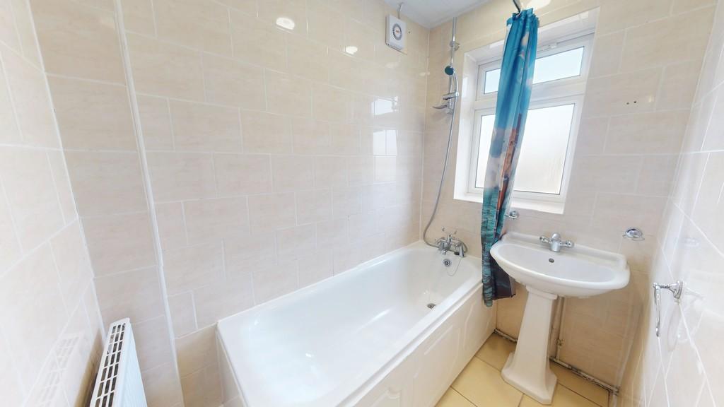 8-Rowan-Crescent-04082025 151733