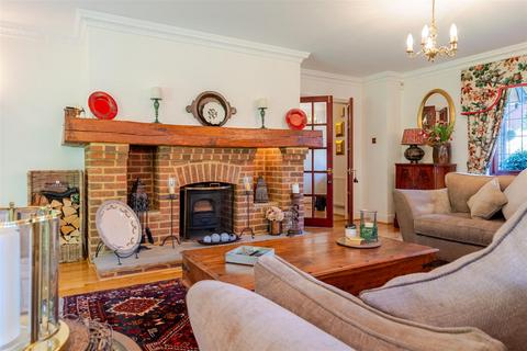 5 bedroom detached house for sale, The Links, Ascot