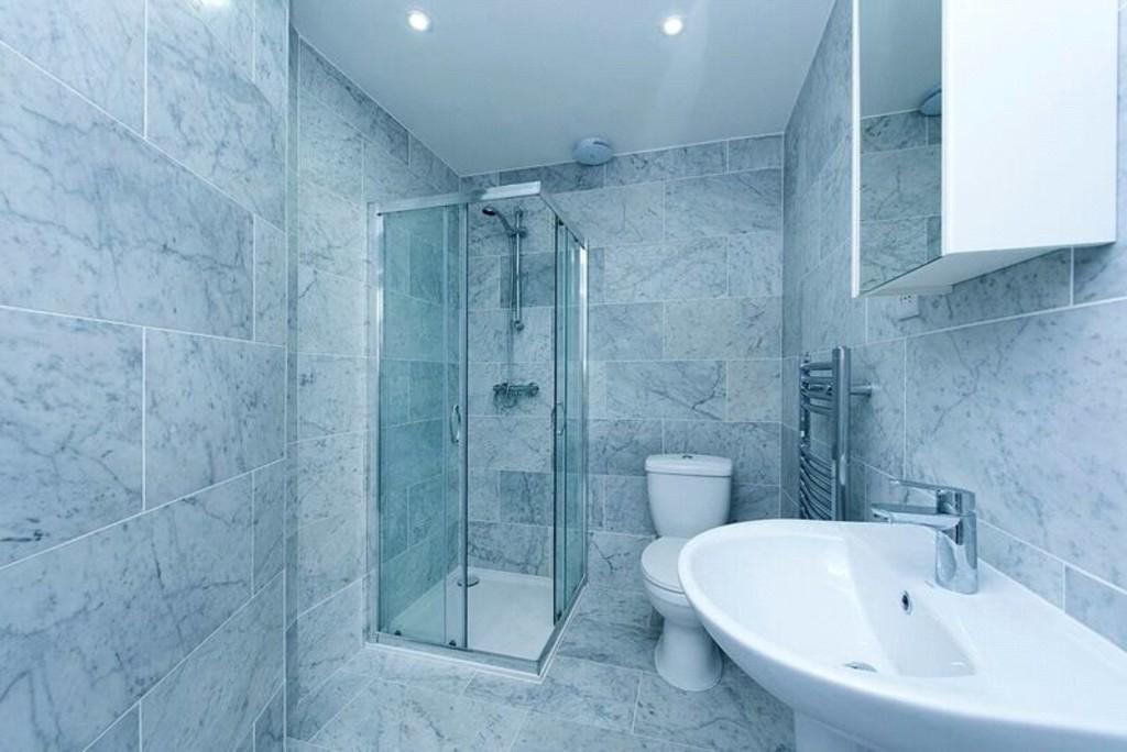 Flat 6 46 Chippenham 10