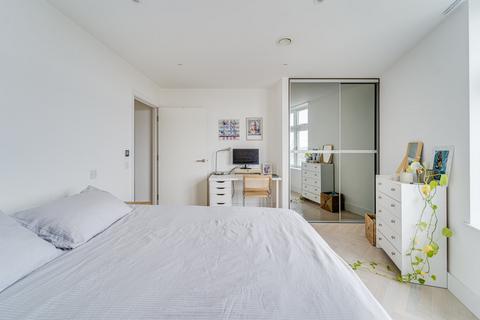1 bedroom apartment for sale, Sterling Way, Islington, London, N7