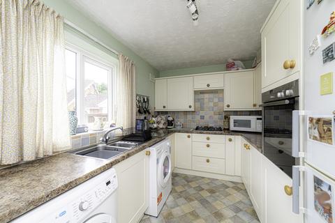 9 Whatmer Close, Sturry, Canterbury, CT2 0JJ
