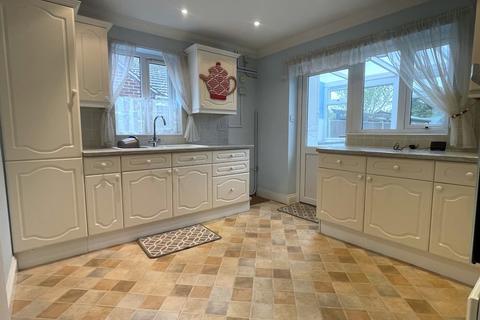 31 Grove Road, Tiptree, Colchester, CO5 0JL
