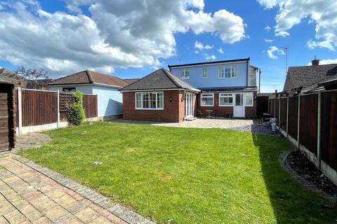31 Grove Road, Tiptree, Colchester, CO5 0JL
