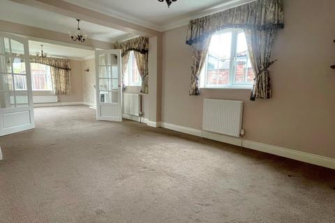 31 Grove Road, Tiptree, Colchester, CO5 0JL